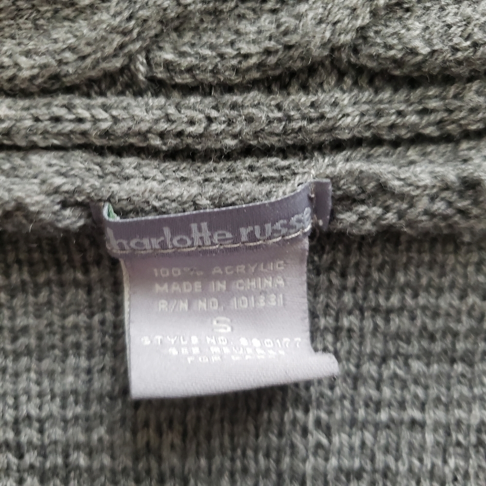 Sweater - Picture 3 of 3